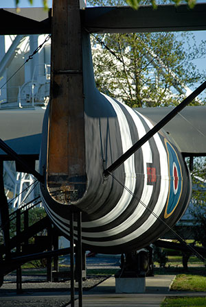 Lastensegler auf dem Freigelände des Pegasus Mémorial