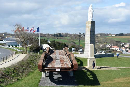 Auf der Ostklippe von Arromanches