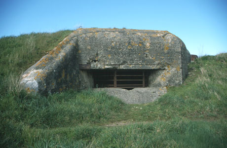 R 667 S�d, Schartenfront