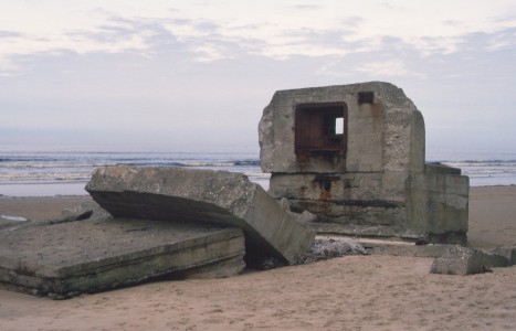 verst�rkt feldm��iger Stand f�r 4,7 cm Pak