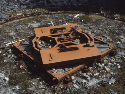 Behelfssockel mit Drehteller für Feldgeschütz