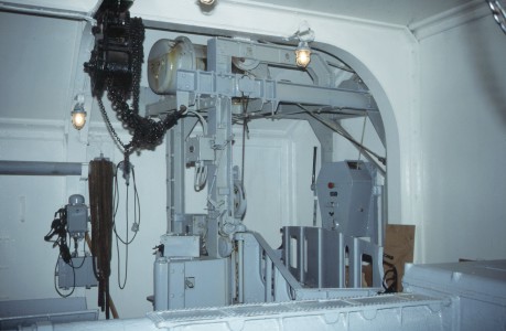 40,6cm Gesch�tz, Munitionsaufzug