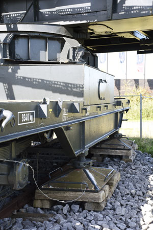 Abst�tzung eines FuSE 65 (E)