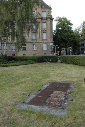 Zugang Nord zum R�hrenbunker